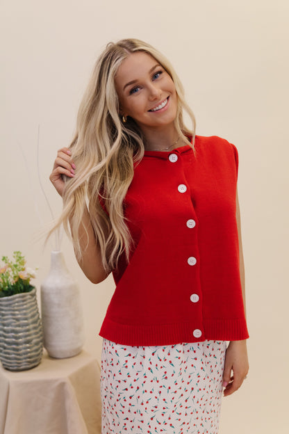 THE CARLEEN SWEATER BUTTON UP VEST IN CHERRY