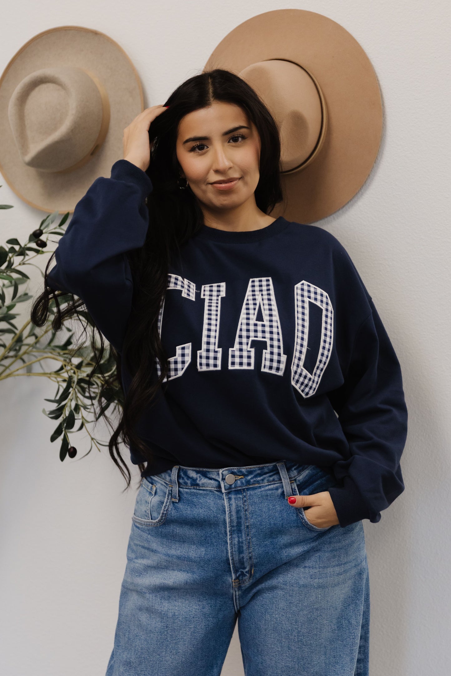 THE CIAO SWEATSHIRT IN NAVY