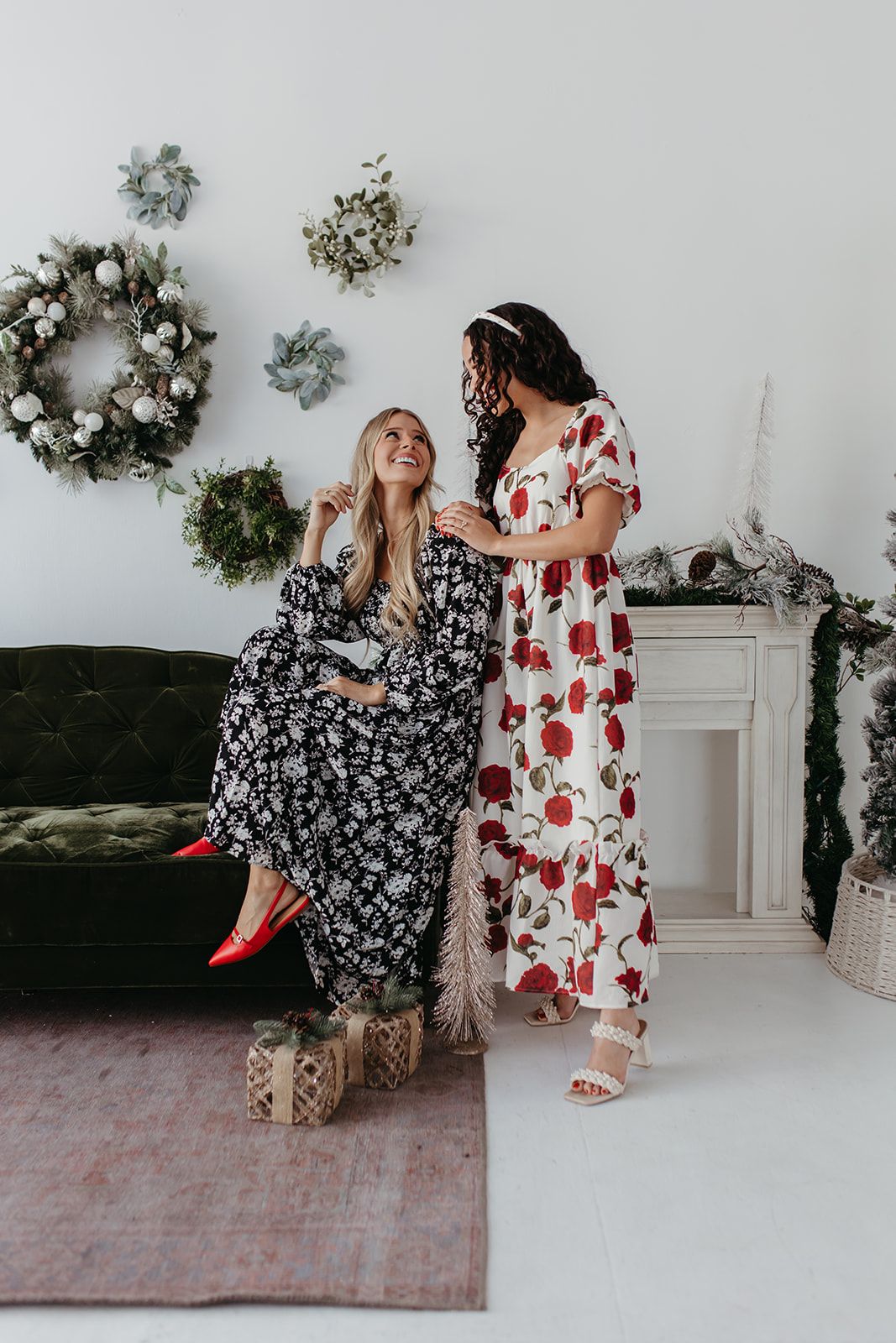 THE FINLEE FLORAL MAXI DRESS IN BLACK