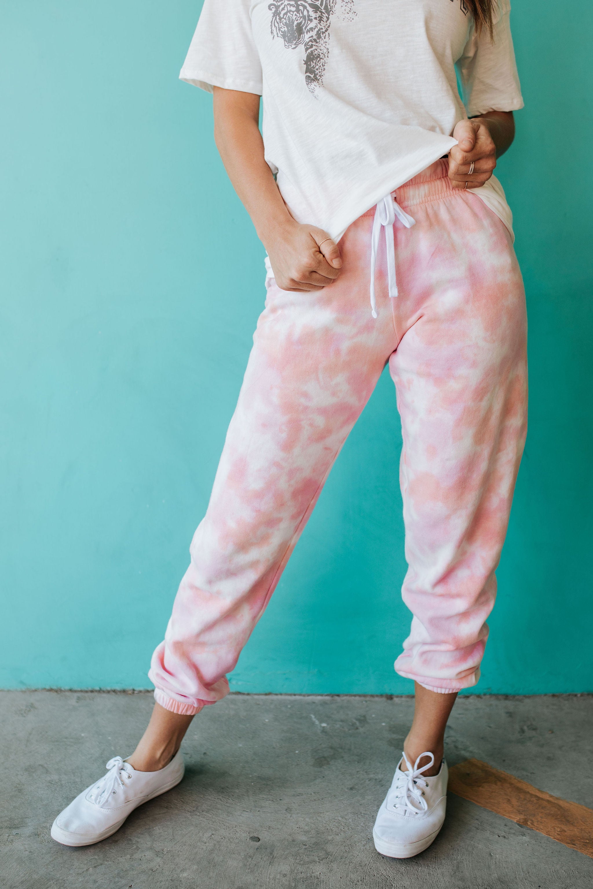 THE SUNSET LOVER TIE DYE JOGGER Pink Desert