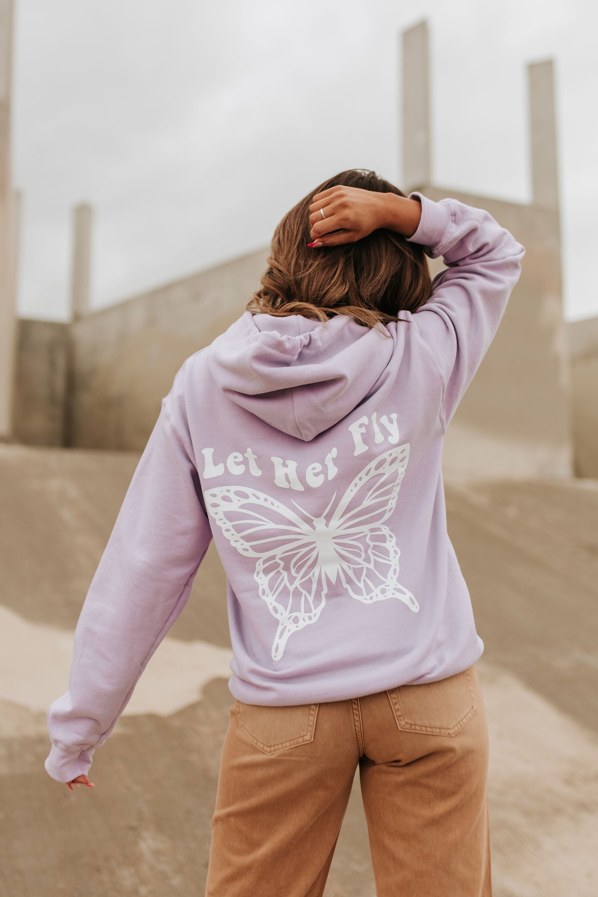 THE LET HER FLY BUTTERFLY HOODIE IN LAVENDER BY PINK DESERT Pink